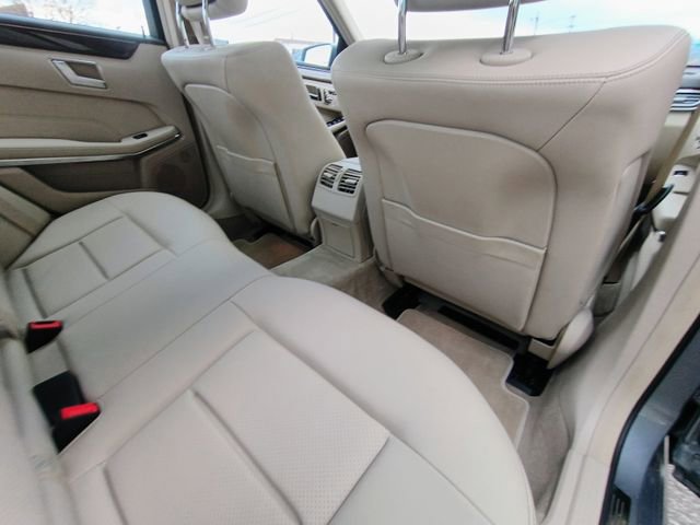 Used 2014 Mercedes-Benz E 250 BlueTEC Sedan image 54