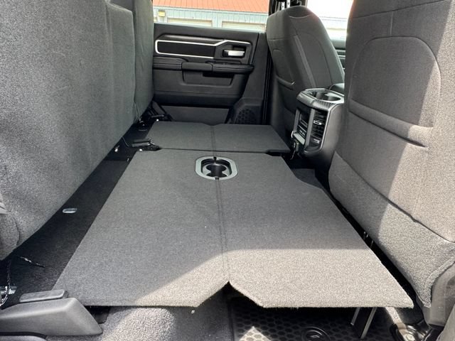 New 2026 RAM 2500 Big Horn AWD/4WD image 37