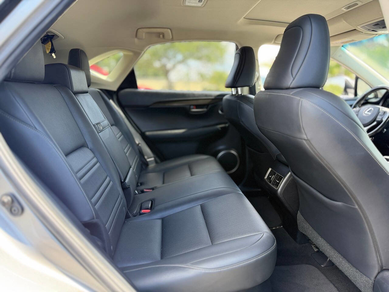 Used 2016 Lexus NX 200t FWD image 25