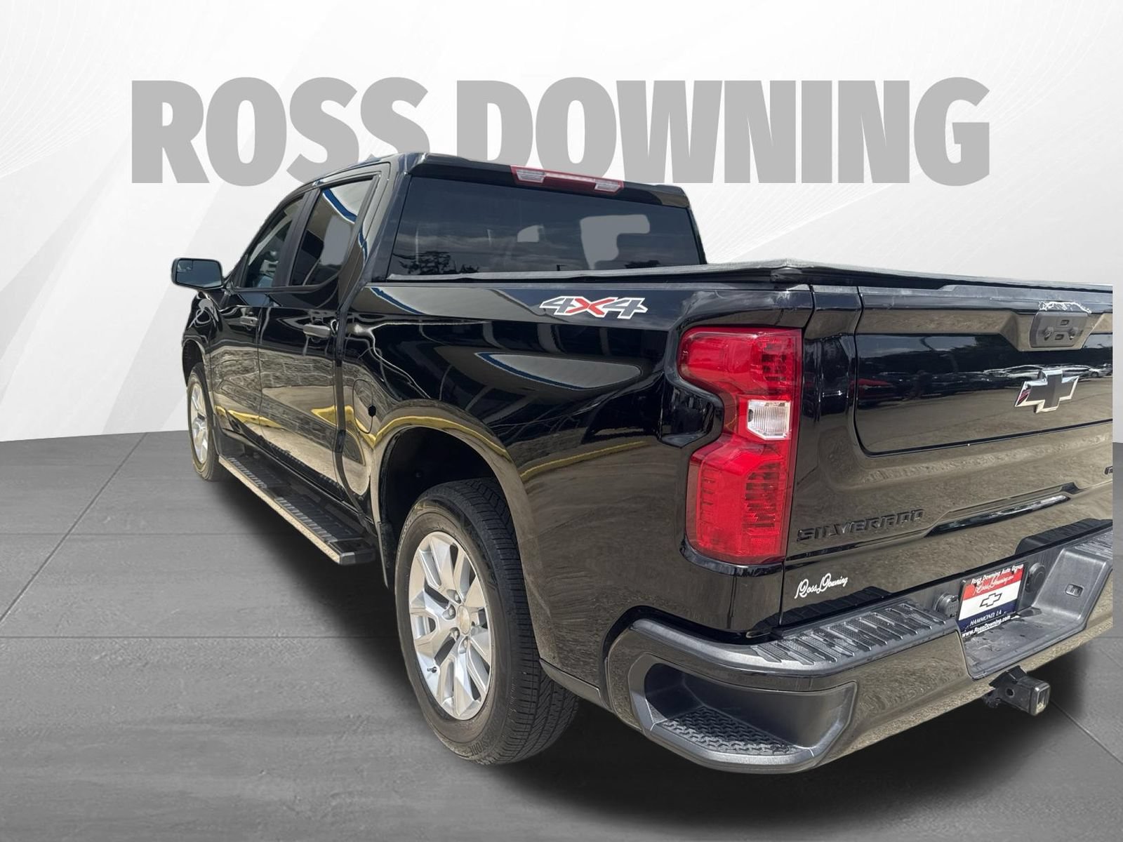 Certified 2024 Chevrolet Silverado 1500 Custom w/ LPO, Dark Essentials Package AWD/4WD image 6