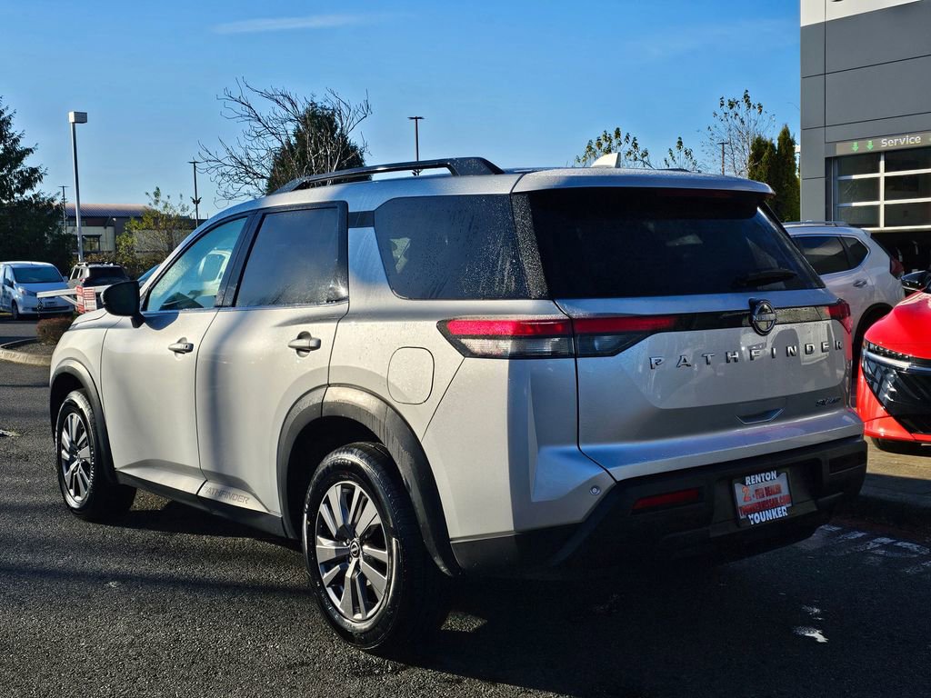 Certified 2024 Nissan Pathfinder SV AWD/4WD image 7