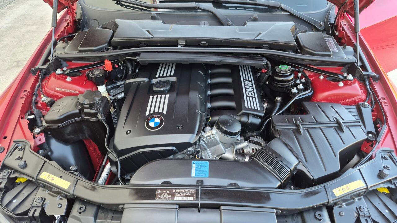 Used 2009 BMW 328i Convertible image 58