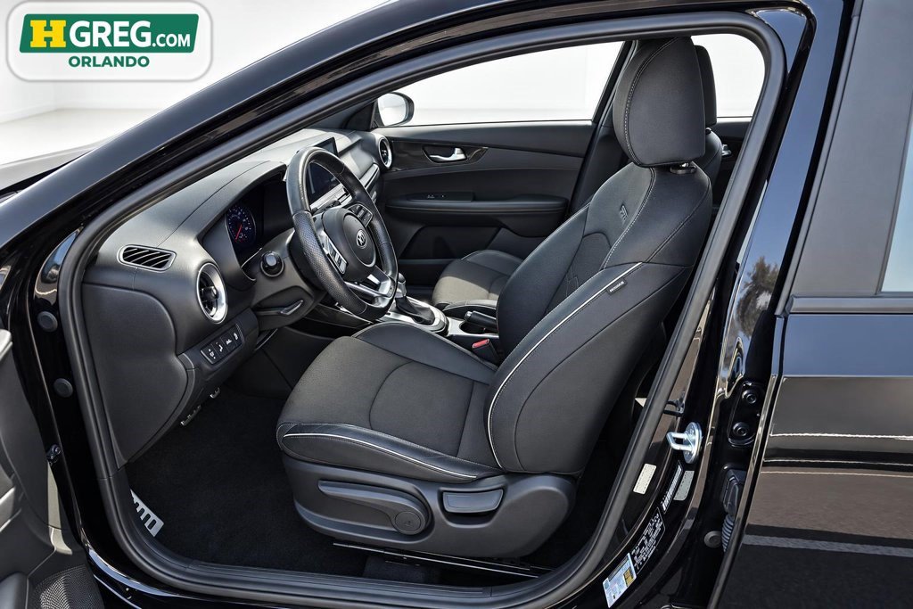 Used 2020 Kia Forte GT-Line FWD image 12