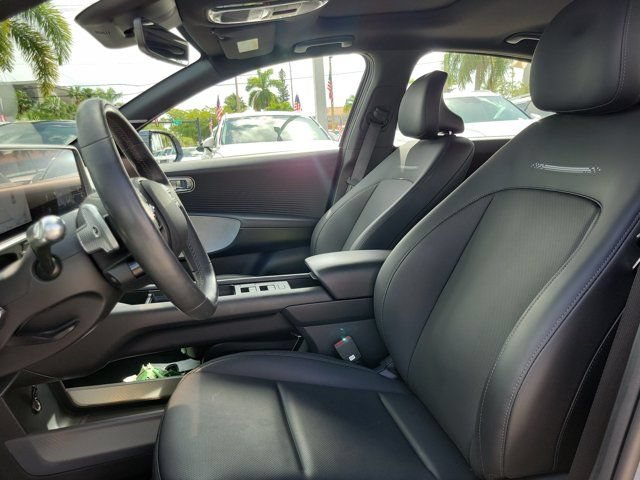 Certified 2023 Hyundai Ioniq 6 Limited RWD image 18