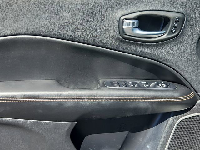 Used 2021 Jeep Compass Limited w/ Sun and Sound Group image 9