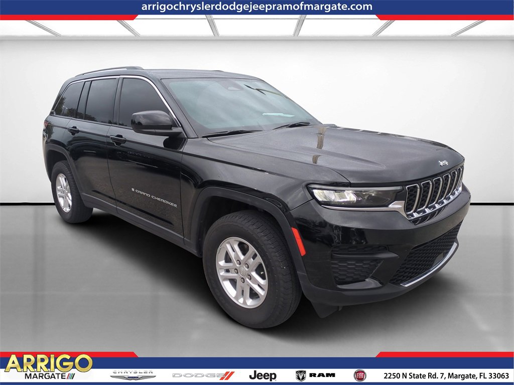 Used 2023 Jeep Grand Cherokee Laredo