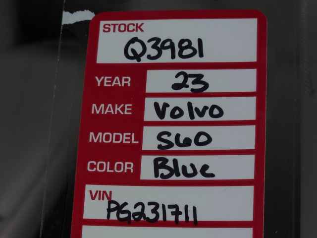 Used 2023 Volvo S60 B5 Core w/ Climate Package image 32