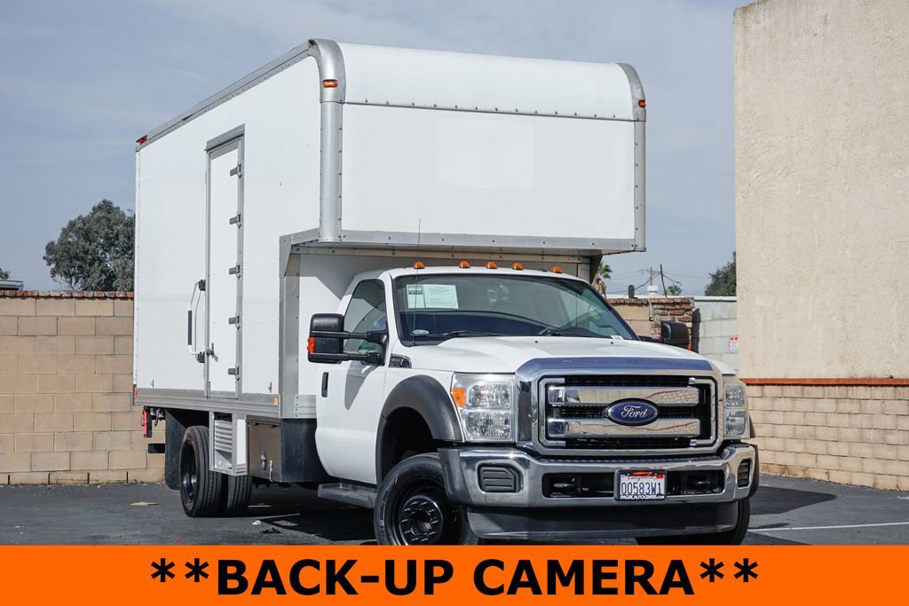 Used 2015 Ford F550 2WD Regular Cab Super Duty image 2