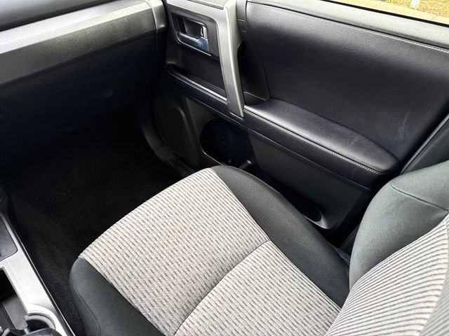 Used 2018 Toyota 4Runner SR5 AWD/4WD image 16