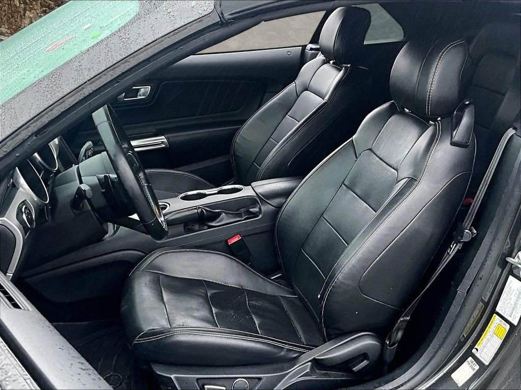 Used 2018 Ford Mustang Premium image 22