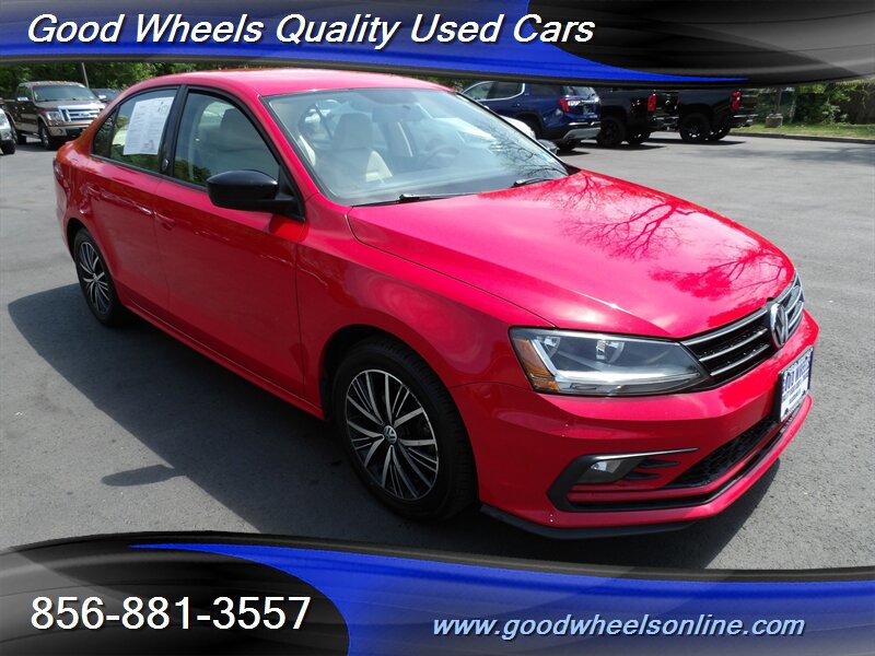 Used 2018 Volkswagen Jetta Wolfsburg Edition FWD image 3
