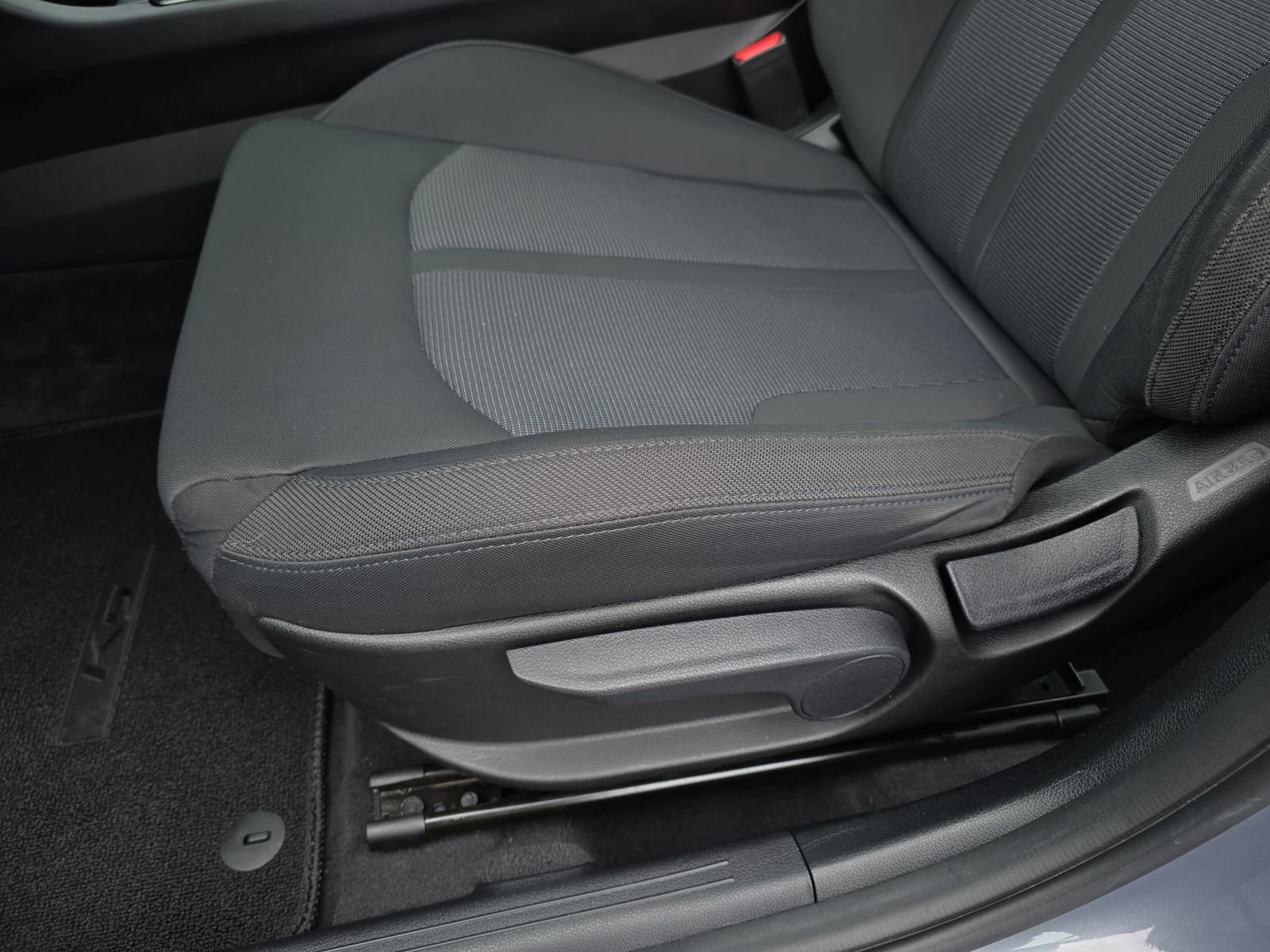 Used 2023 Kia K5 LXS image 27