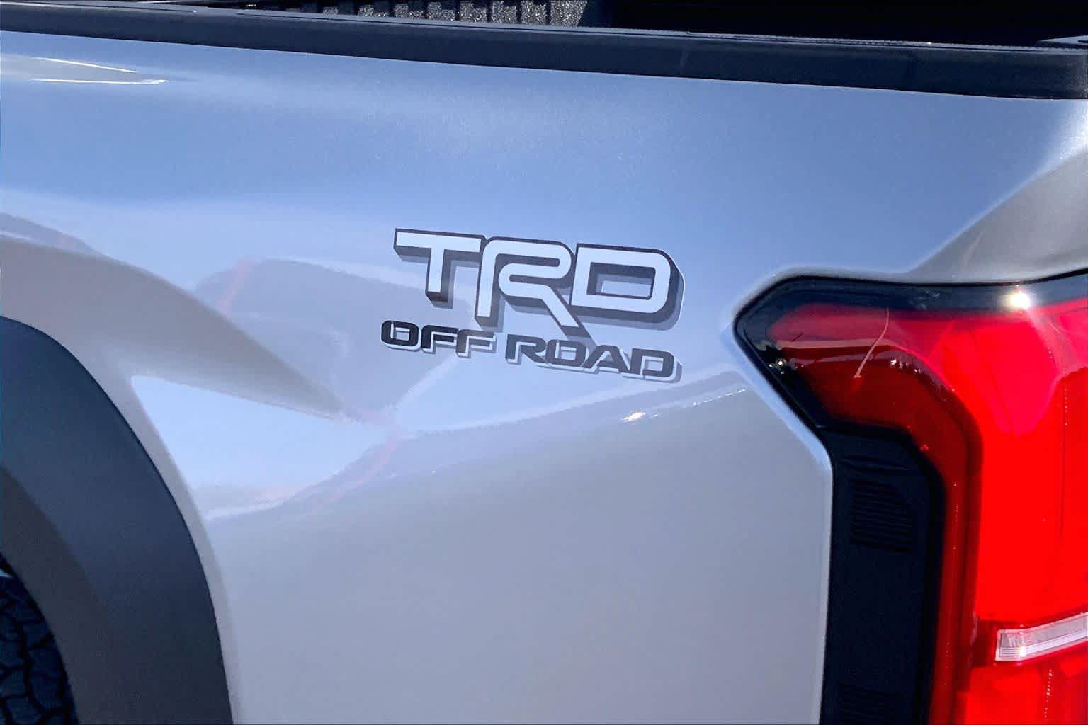 New 2026 Toyota Tacoma TRD Off-Road AWD/4WD image 17