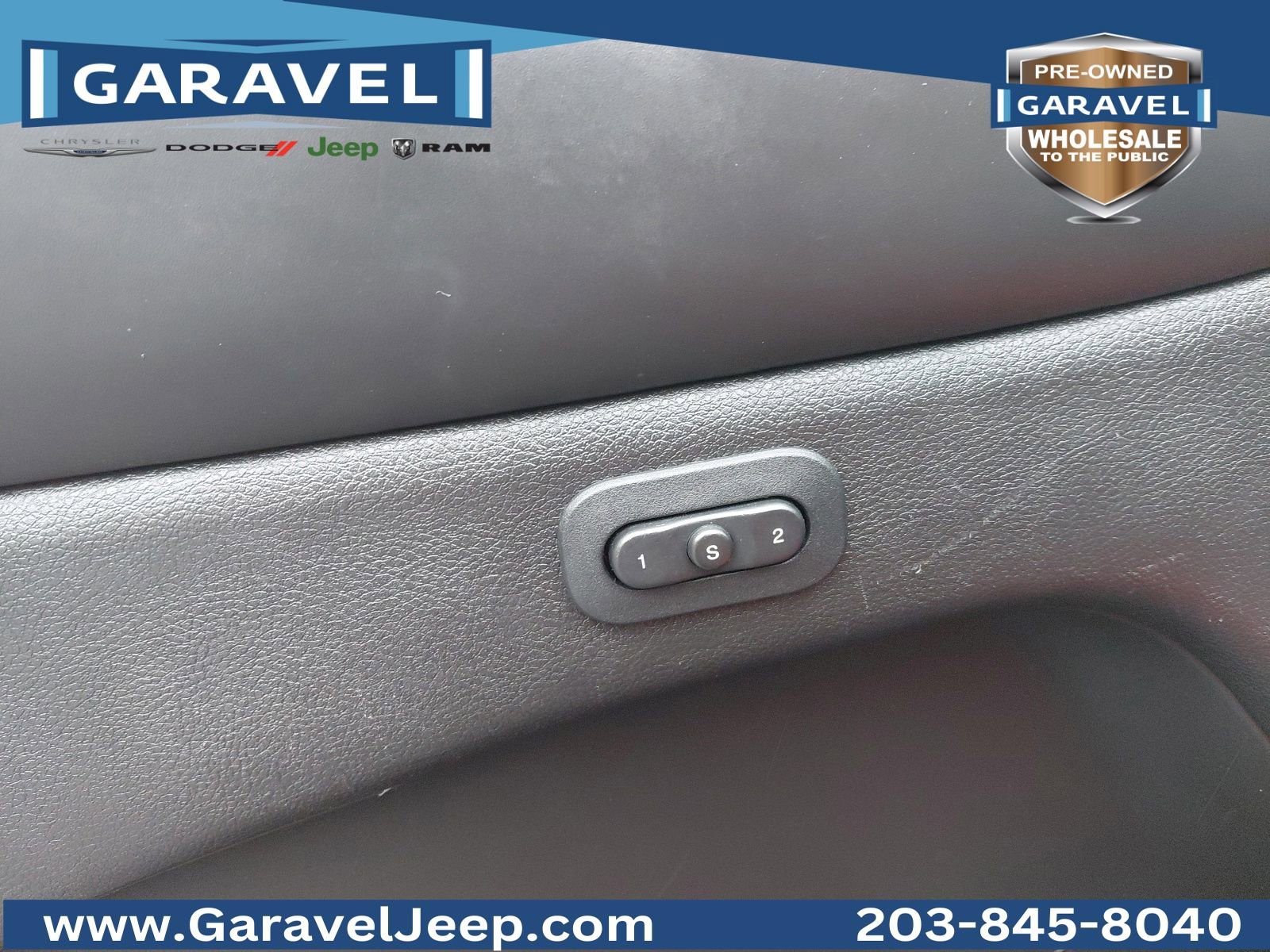 Used 2019 Dodge Durango R/T w/ Blacktop Package image 28