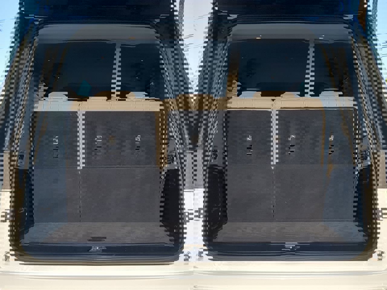 Used 2024 Jeep Wagoneer Series III image 13