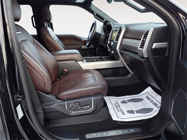 Used 2017 Ford F350 Platinum w/ Platinum Ultimate Package image 15