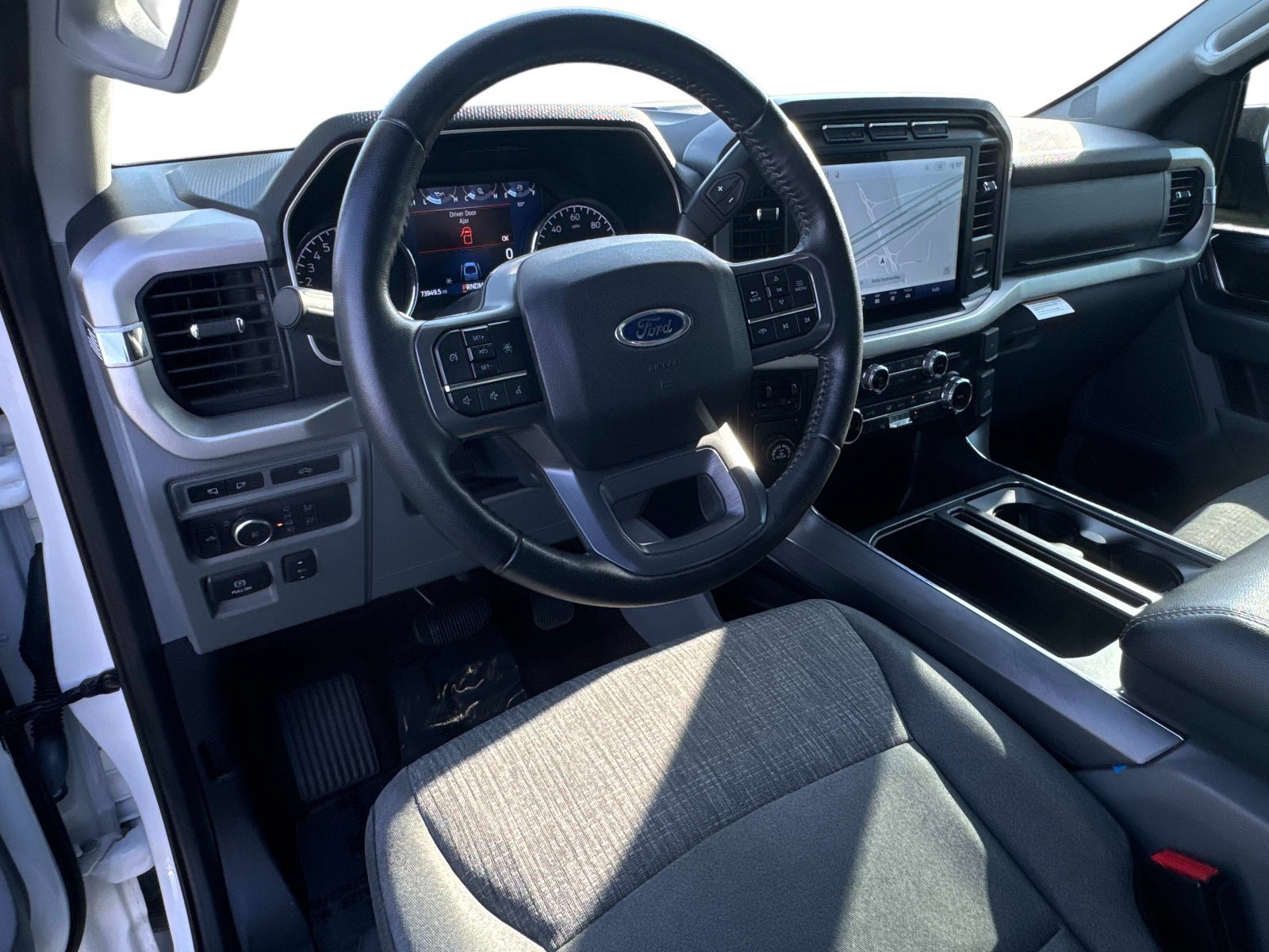 Used 2022 Ford F150 XLT w/ Equipment Group 302A High RWD image 18