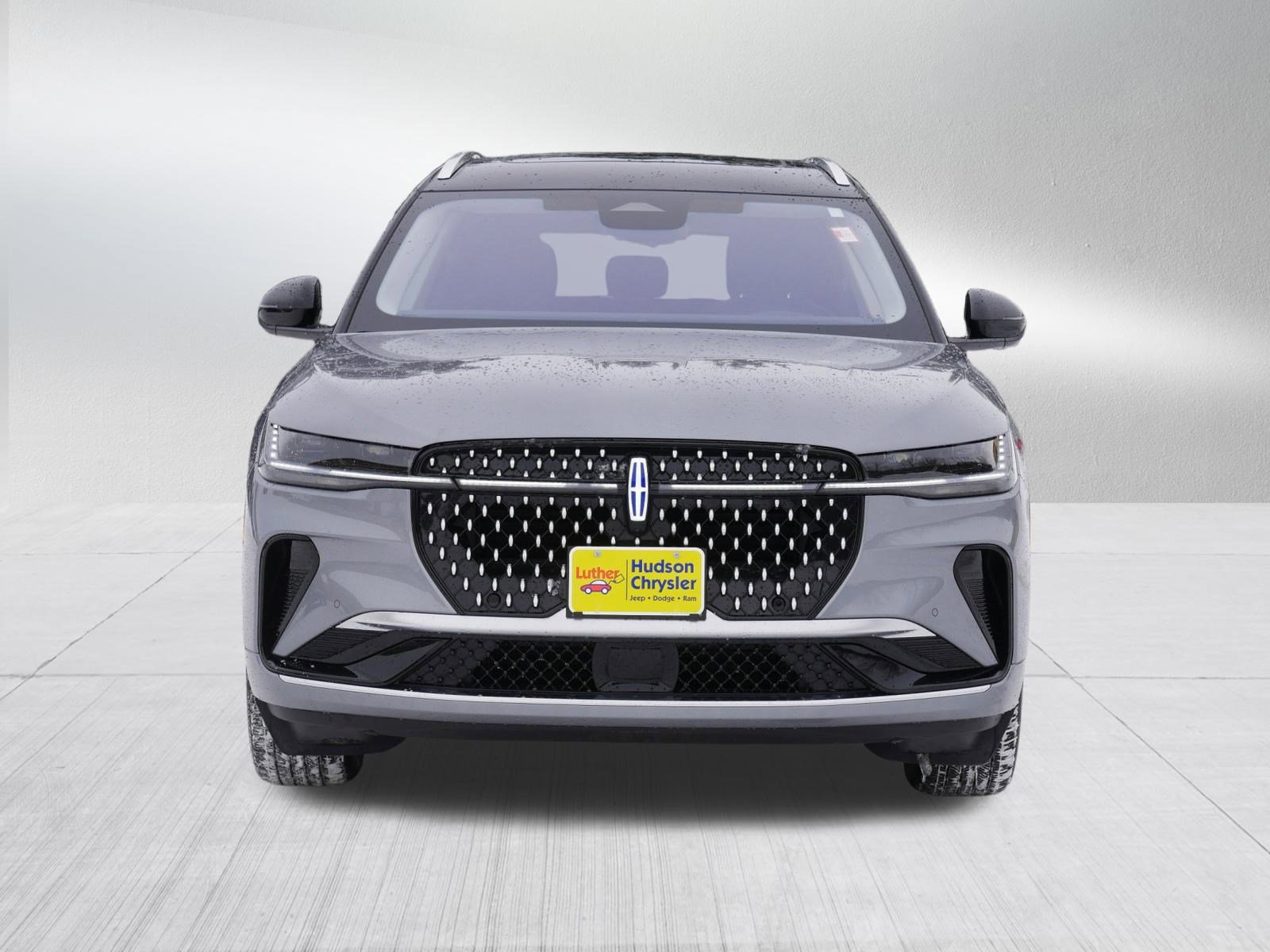 Used 2025 Lincoln Nautilus Reserve video 2