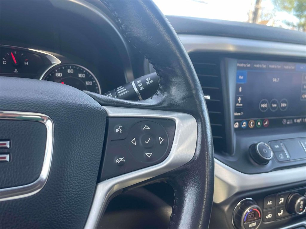 Used 2020 GMC Acadia SLT image 24