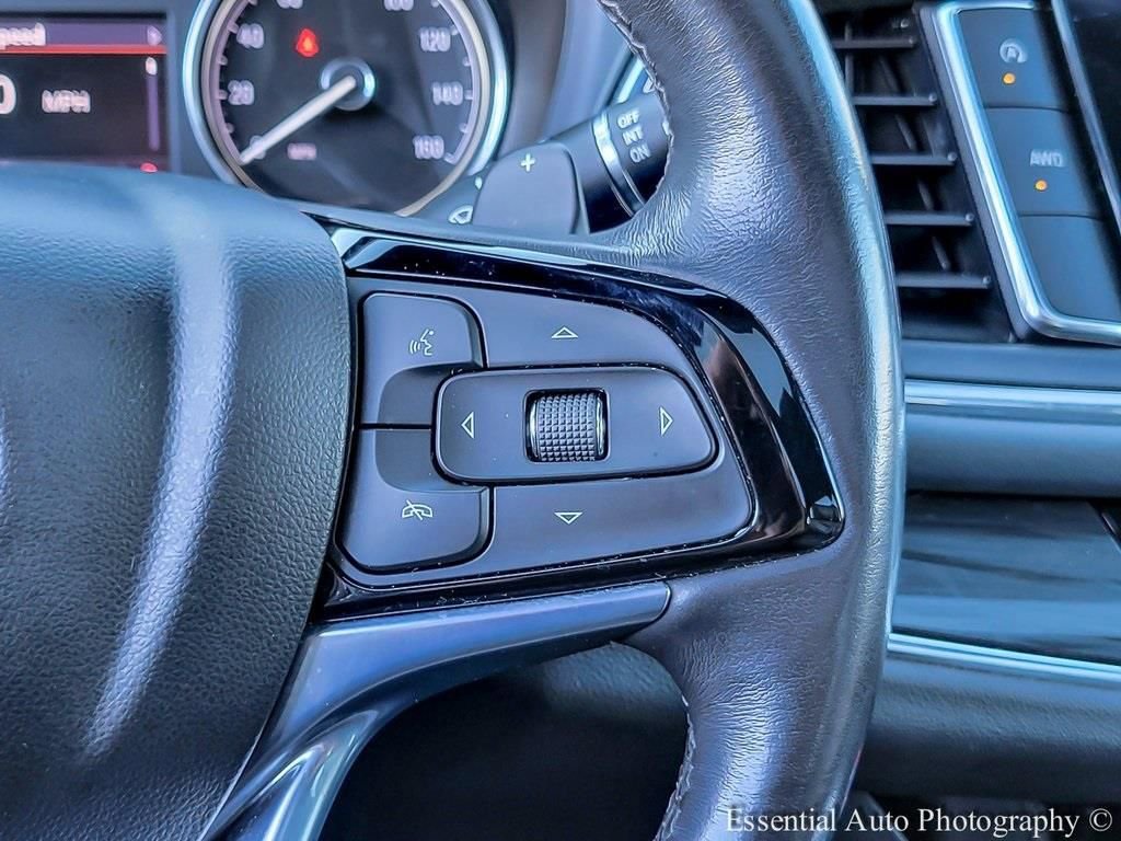 Used 2023 Buick Enclave Essence w/ Experience Buick Package image 17