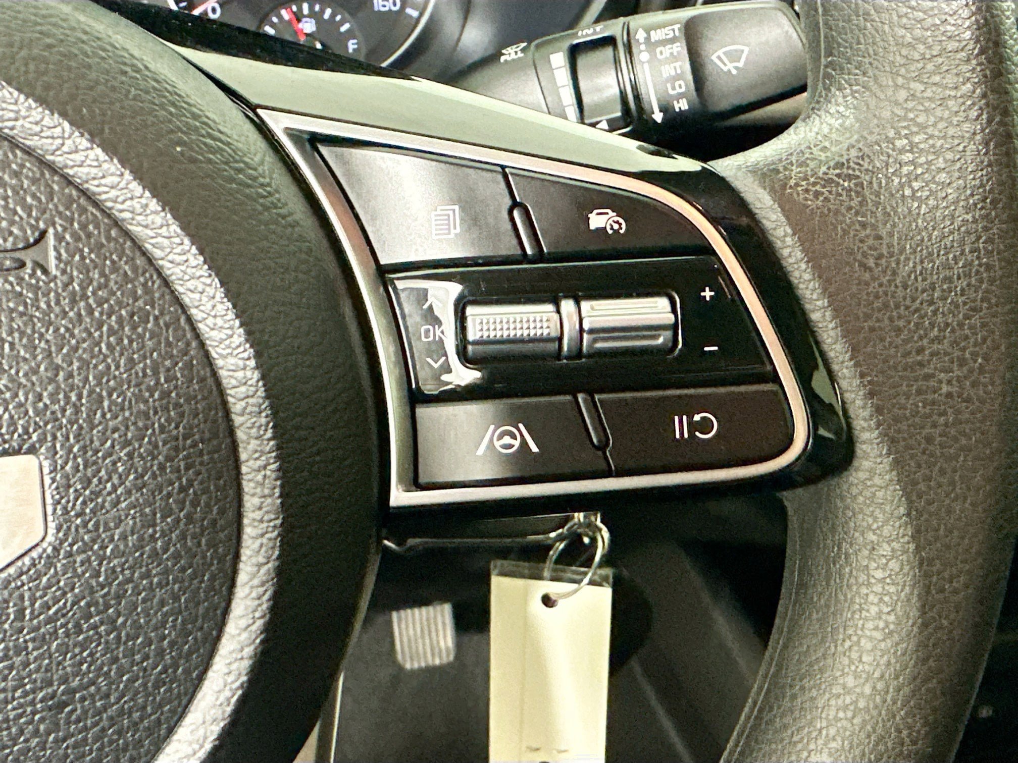 Used 2024 Kia Forte LXS w/ LXS Technology Package FWD image 14