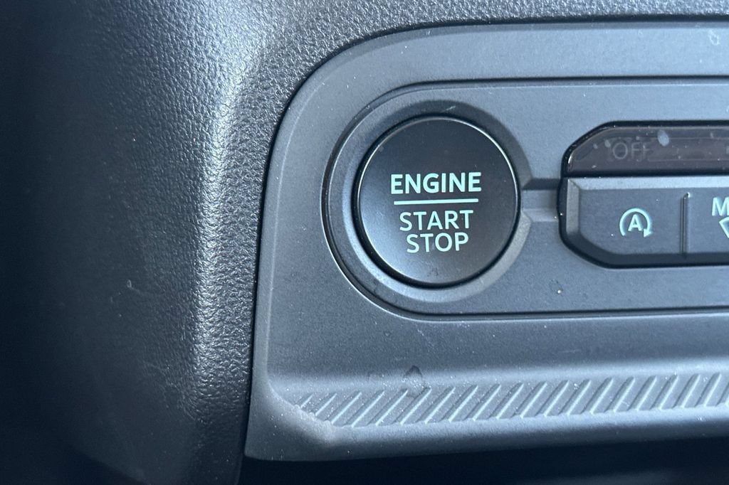 Certified 2025 Ford Bronco Sport Outer Banks w/ Outer Banks Tech Package+ AWD/4WD image 26