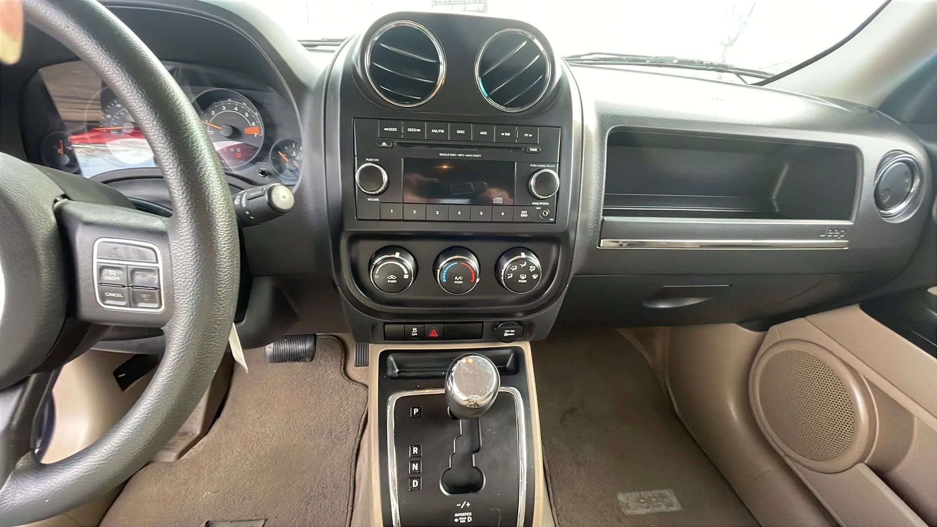 Used 2014 Jeep Patriot Sport w/ Power Value Group image 13