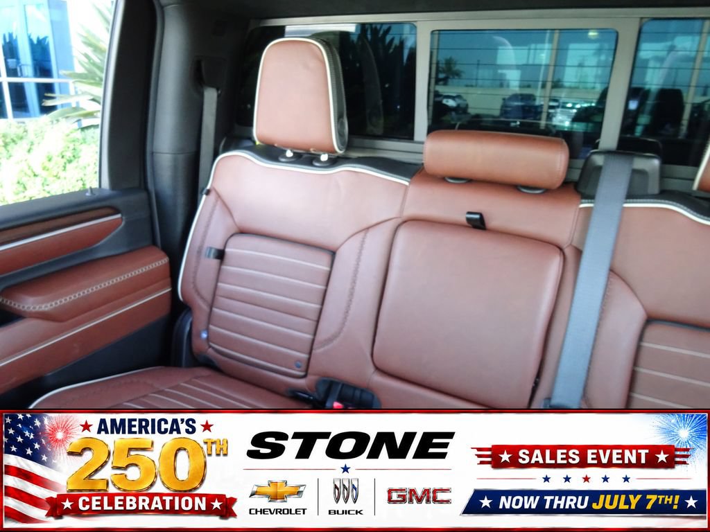 Certified 2025 GMC Sierra 2500 Denali Ultimate AWD/4WD image 16