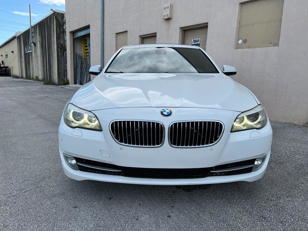 Used 2012 BMW 528i Sedan RWD image 11