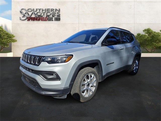 Used 2025 Jeep Compass Latitude w/ Altitude Special Edition