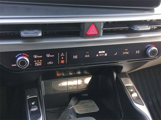 New 2026 Kia Sorento S image 18