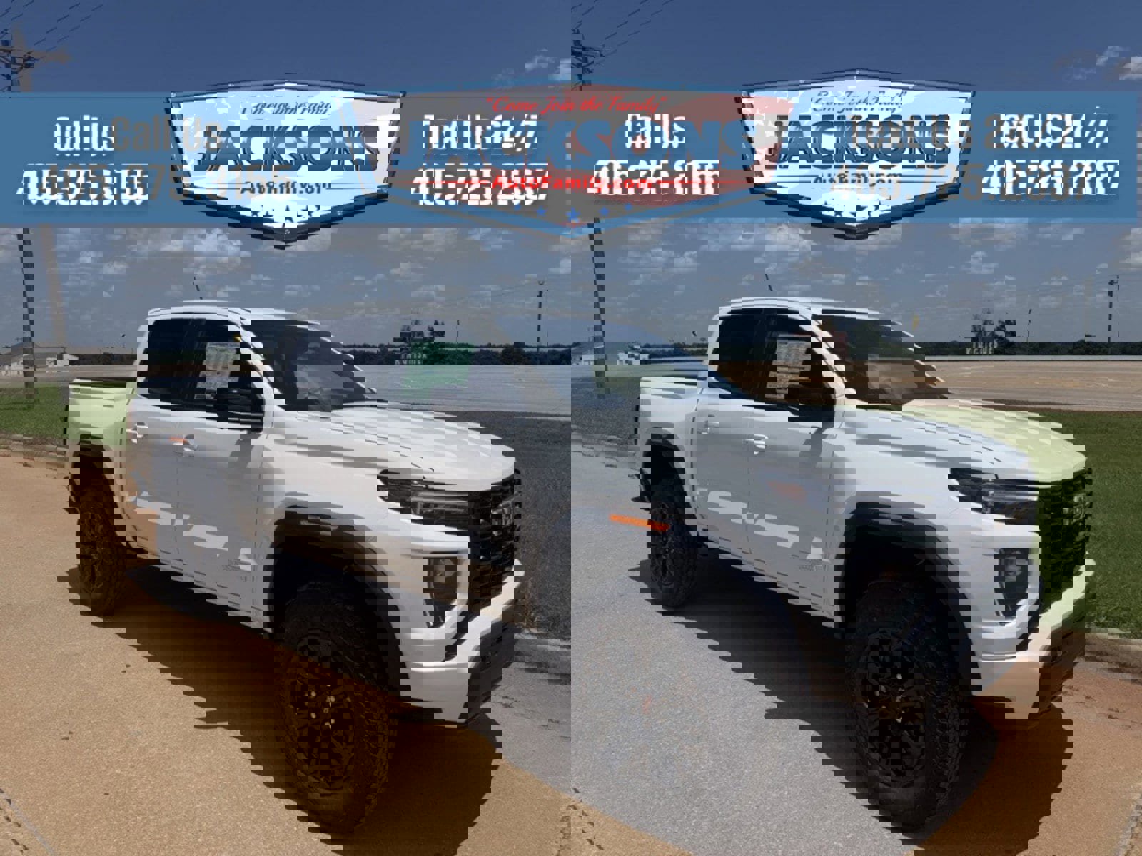 New 2025 GMC Canyon Elevation w/ Convenience Package