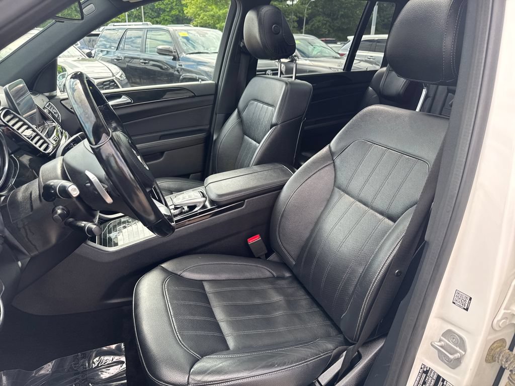 Used 2018 Mercedes-Benz GLS 450 4MATIC image 16