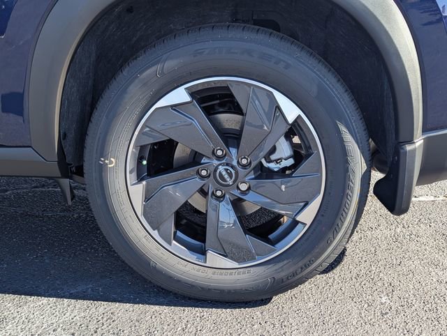 New 2026 Nissan Rogue SV w/ SV Premium Package image 11