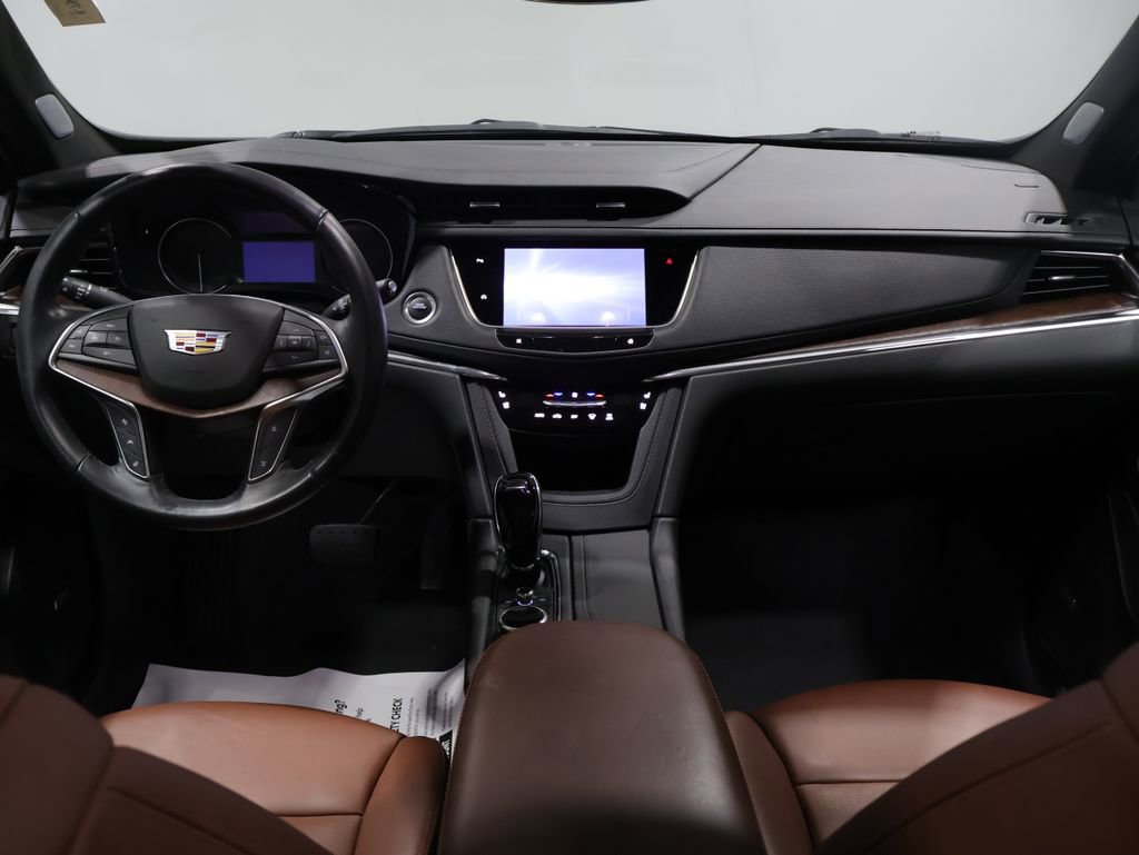 Used 2024 Cadillac XT5 Premium Luxury w/ LPO, Floor Liner Package image 19