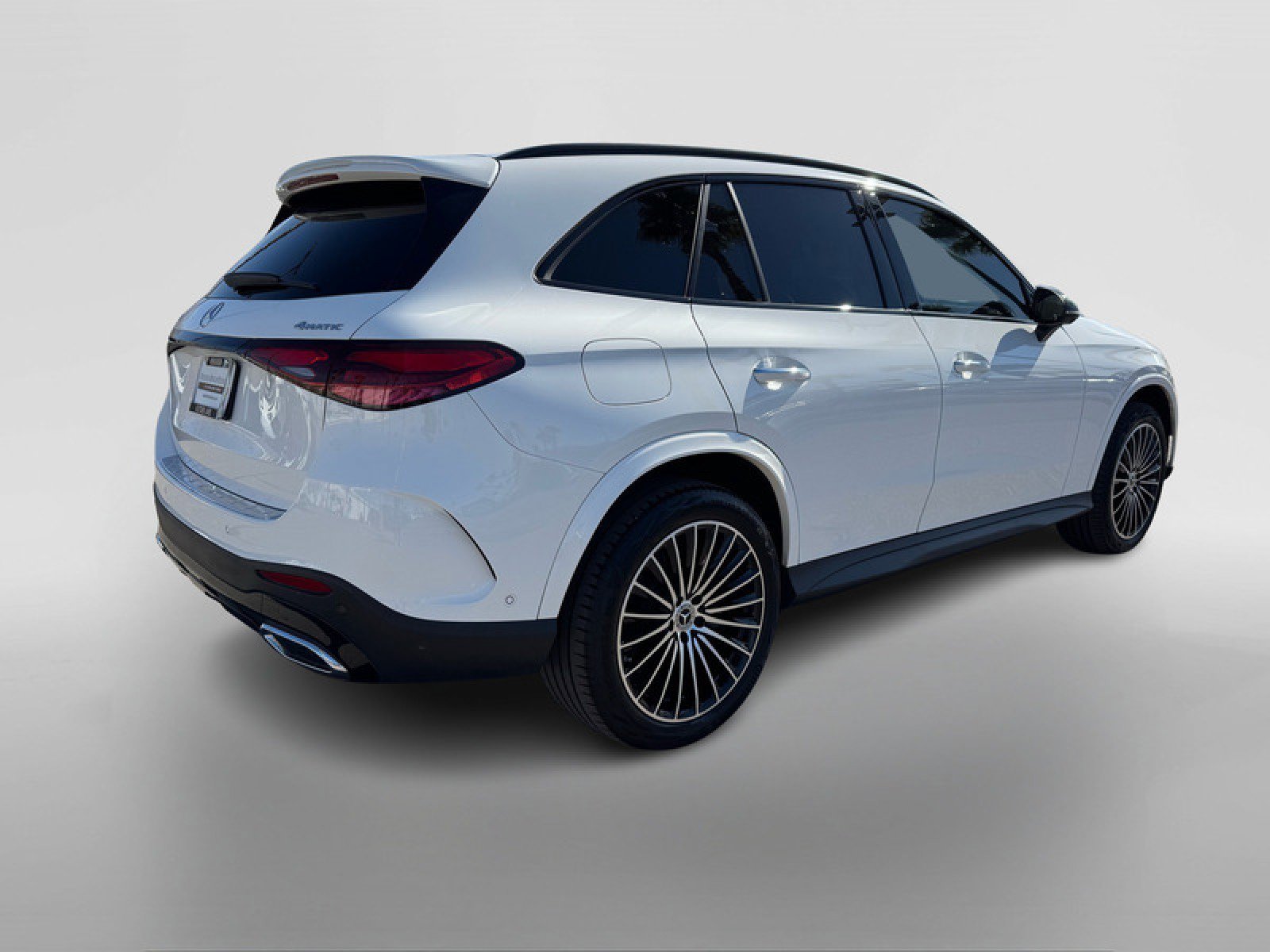 Certified 2025 Mercedes-Benz GLC 300 4MATIC image 5