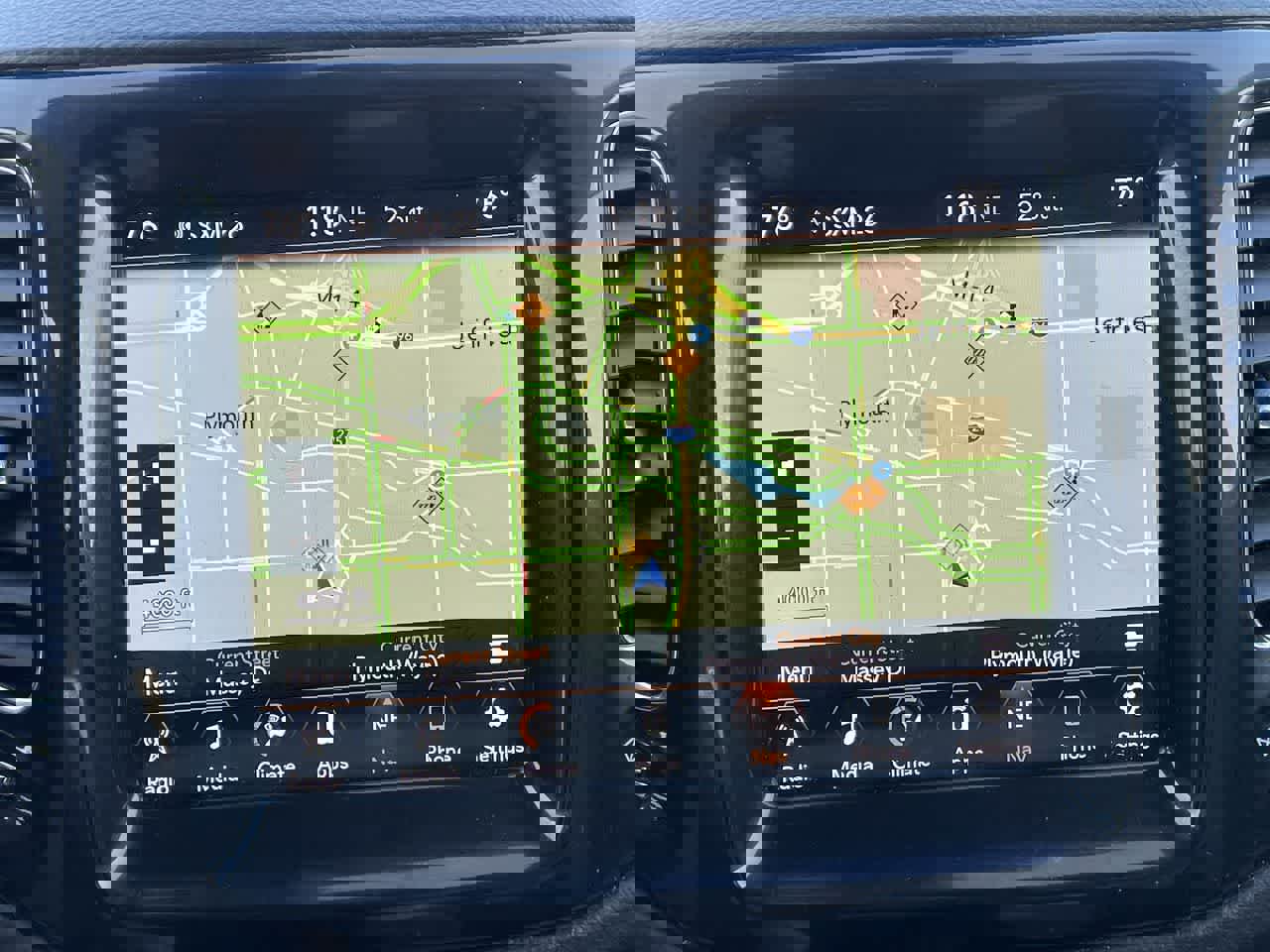 Used 2018 Jeep Compass Limited w/ Navigation Group image 21