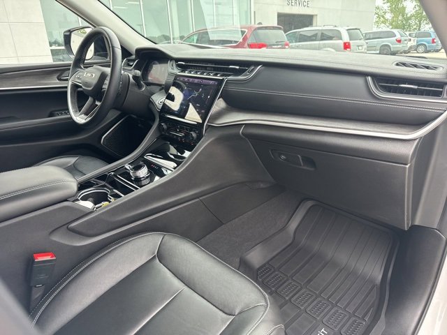 Used 2022 Jeep Grand Cherokee L Limited image 39