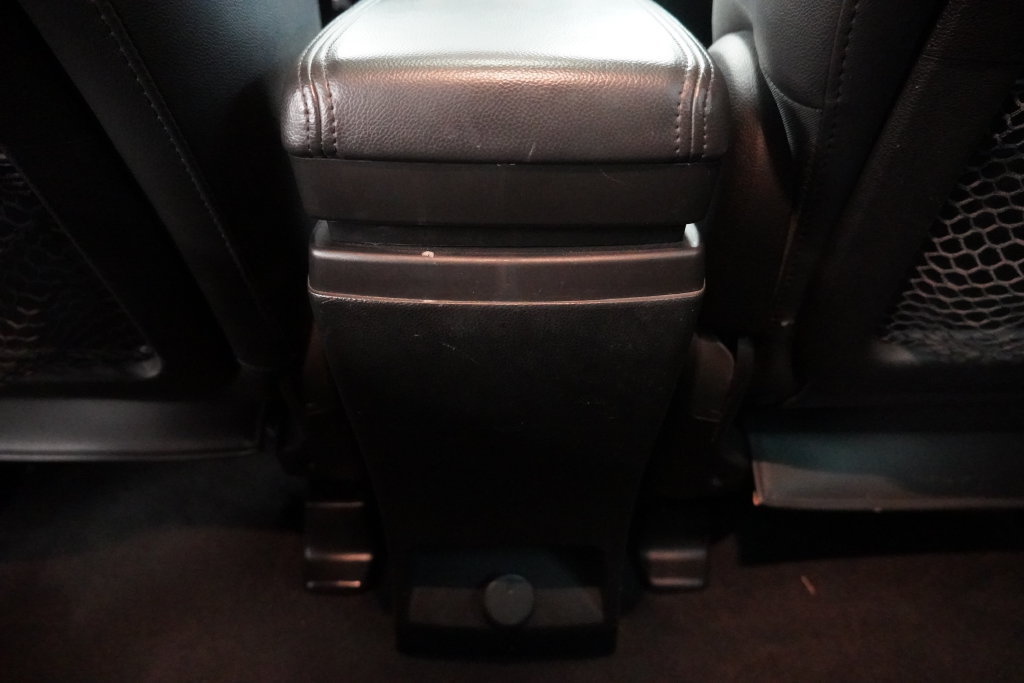 Used 2014 Chevrolet Captiva Sport LTZ FWD image 29