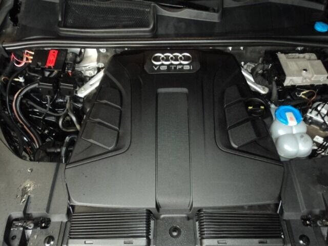 Used 2017 Audi Q7 3.0T Prestige image 13