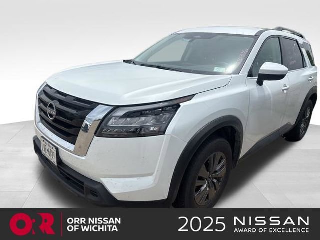 Used 2025 Nissan Pathfinder SV