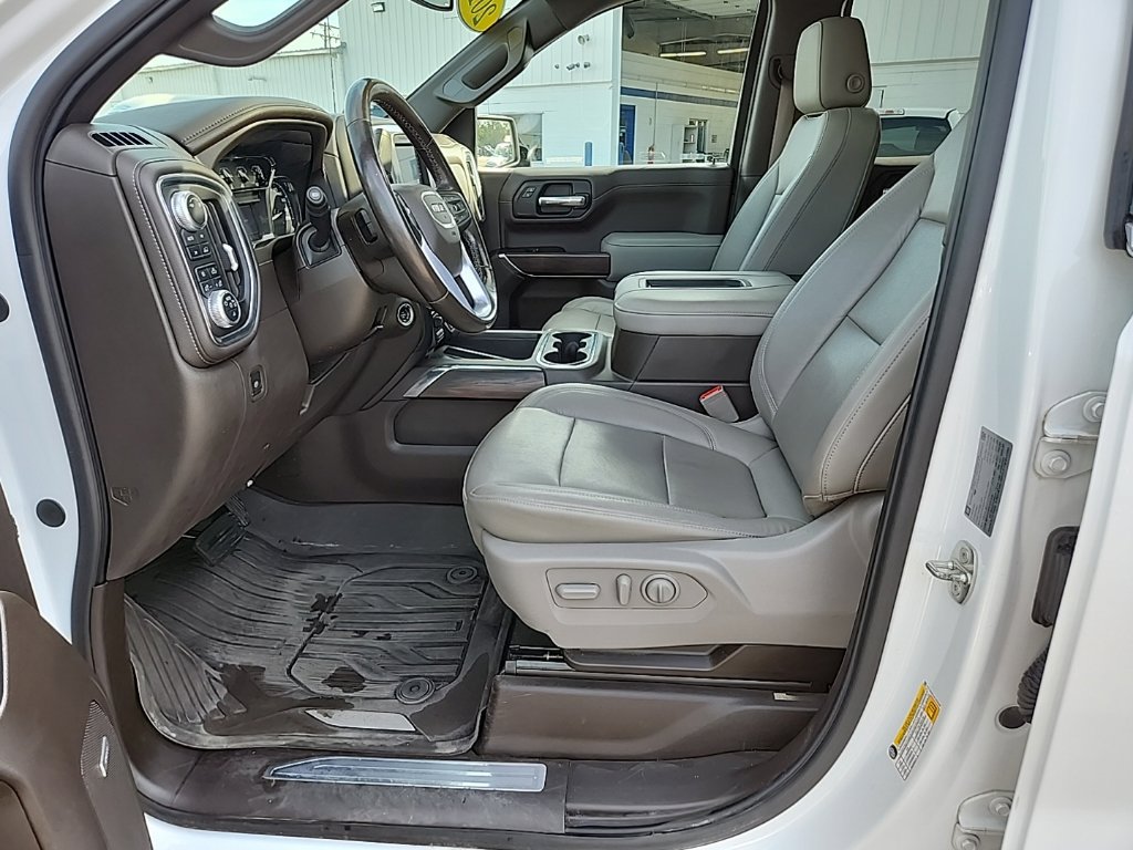 Used 2019 GMC Sierra 1500 SLT w/ SLT Premium Plus Package AWD/4WD image 31