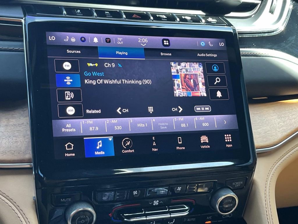 Used 2022 Jeep Grand Cherokee L Summit image 33