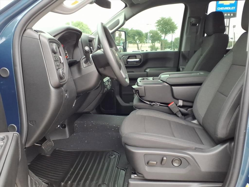 New 2026 Chevrolet Silverado 2500 Custom w/ Custom Convenience Package AWD/4WD image 17