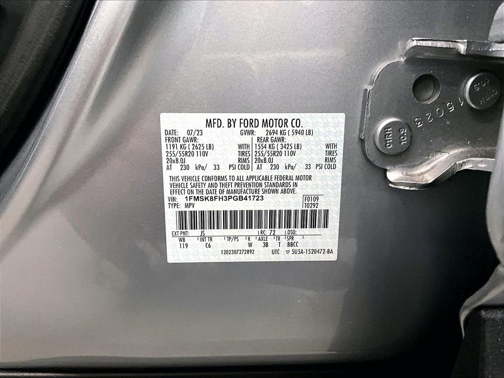 Used 2023 Ford Explorer Limited w/ Equipment Group 301A image 35