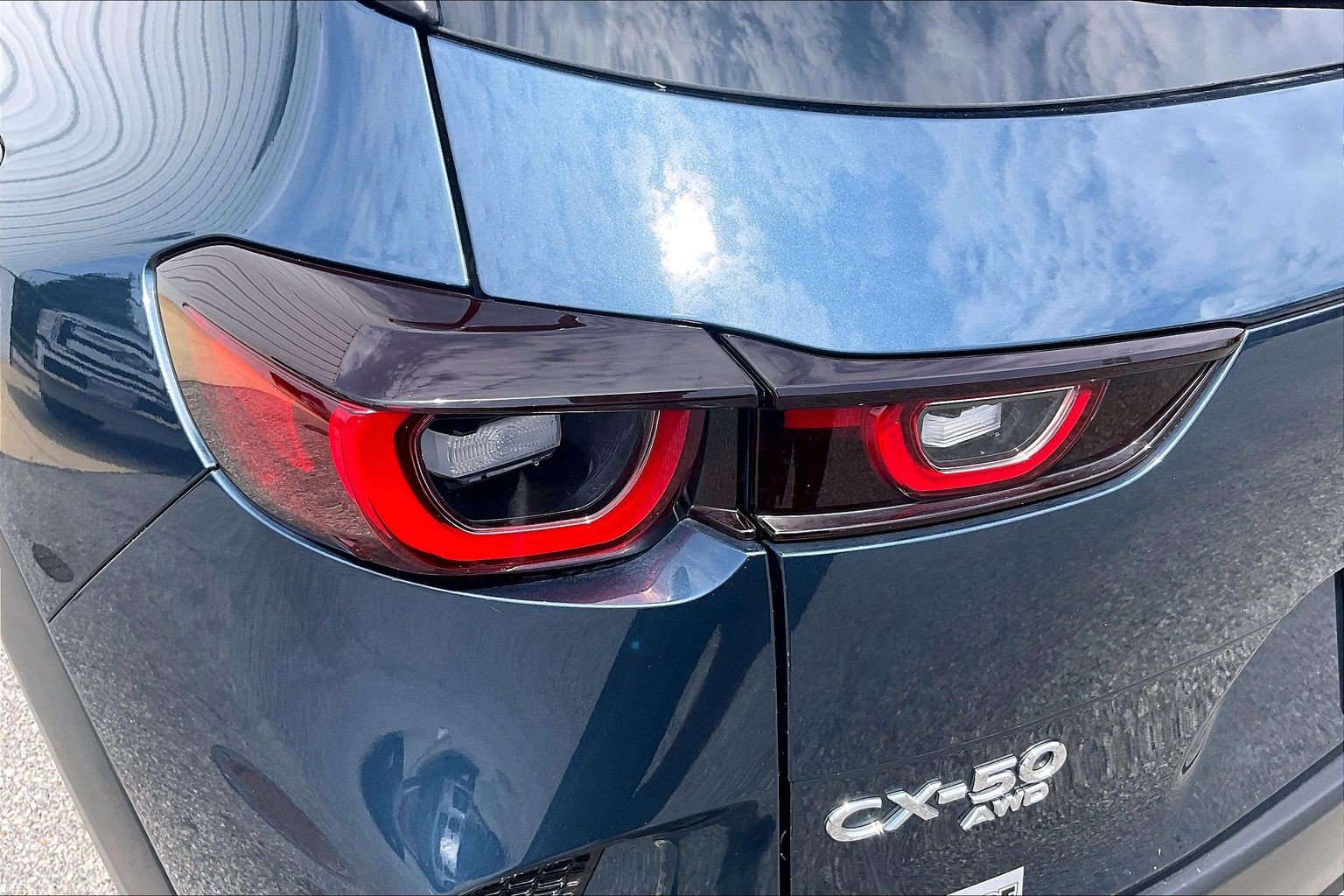 Used 2025 MAZDA CX-50 AWD 2.5 S w/ Preferred Package image 32