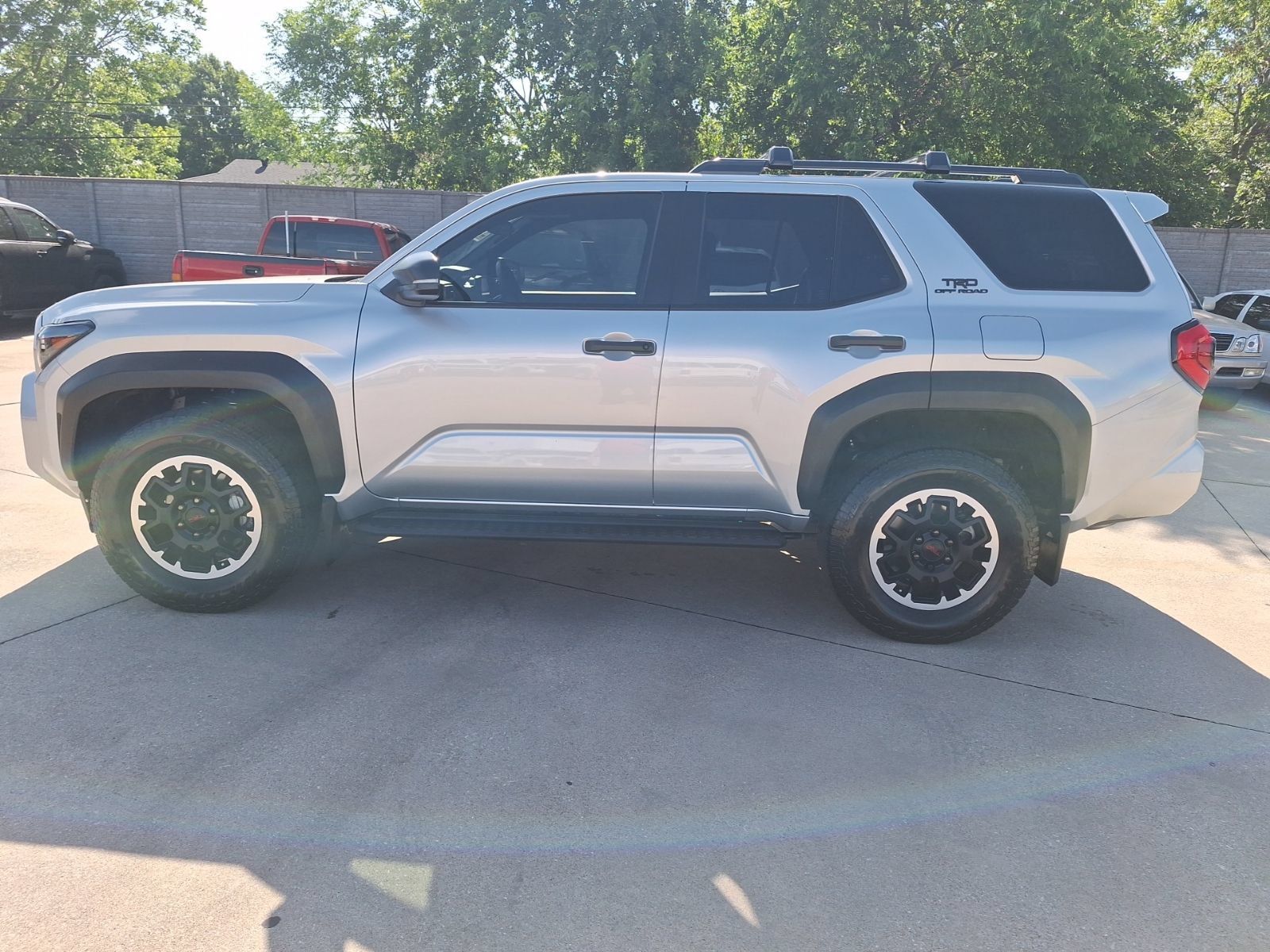 Used 2025 Toyota 4Runner TRD Off-Road AWD/4WD image 3