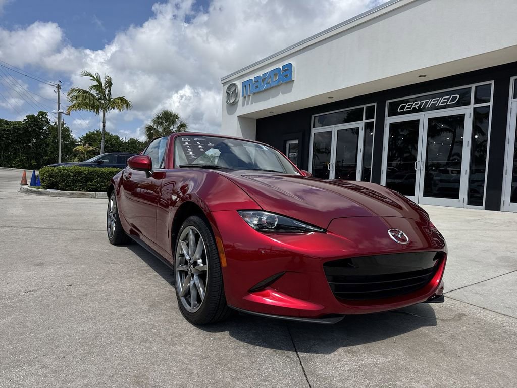 Used 2023 MAZDA MX-5 Miata Grand Touring w/ Weather Package RWD image 30