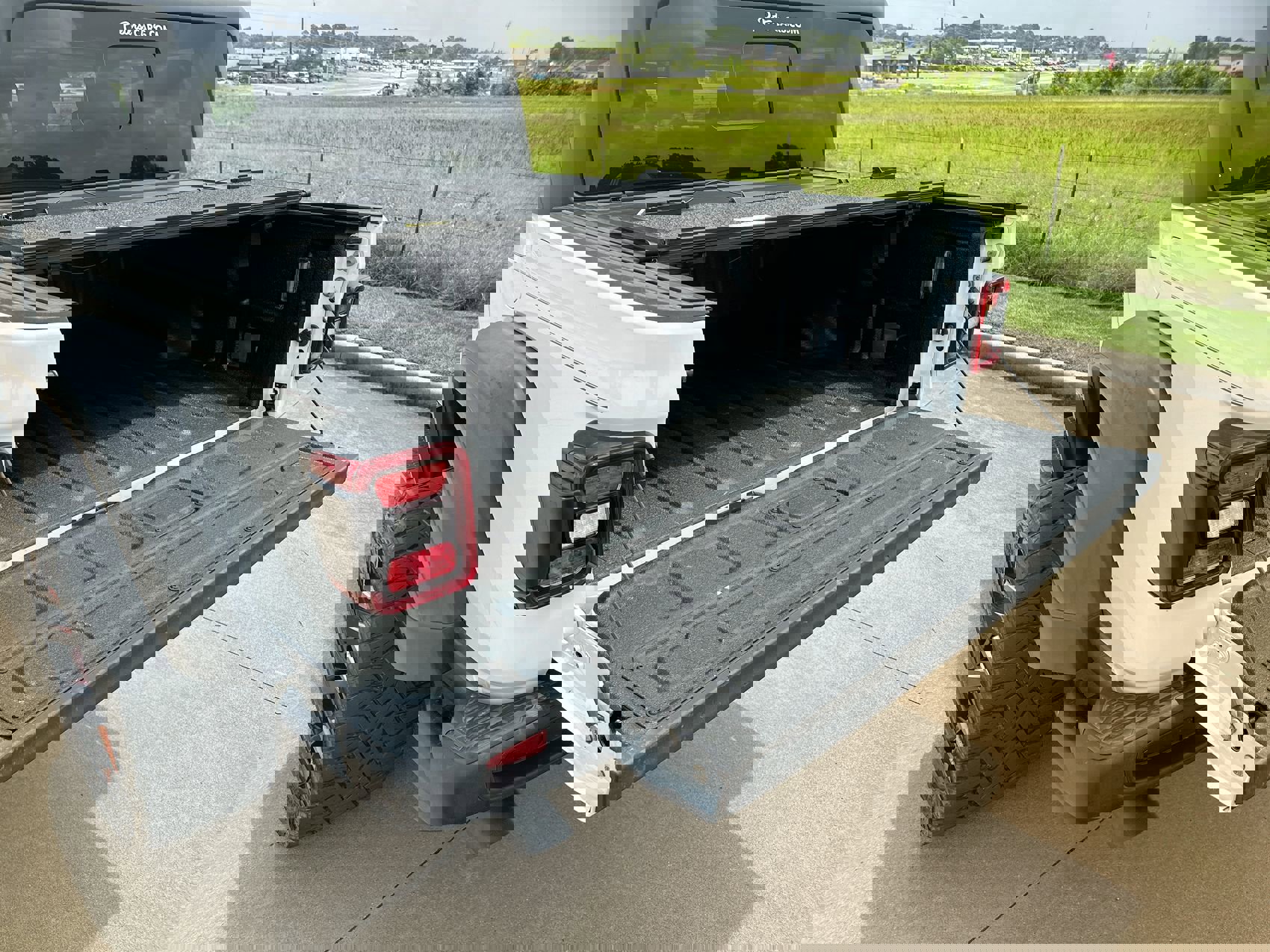 Used 2020 Jeep Gladiator Rubicon w/ LED Lighting Group image 23