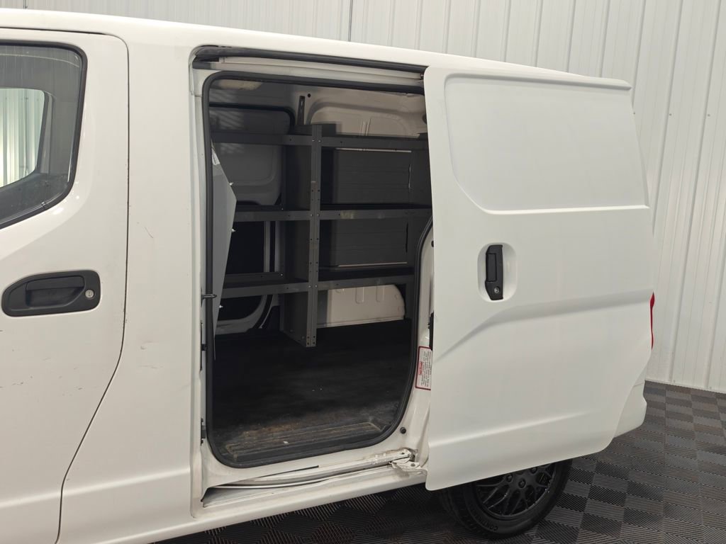 Used 2020 Nissan NV200 SV w/ Back Door Glass Package image 22
